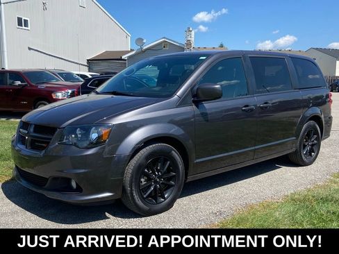 Used 2019 Dodge Grand Caravan GT FWD image 1
