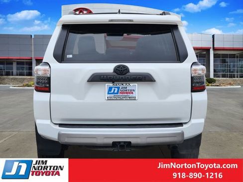 Used 2021 Toyota 4Runner TRD Off-Road Premium image 7