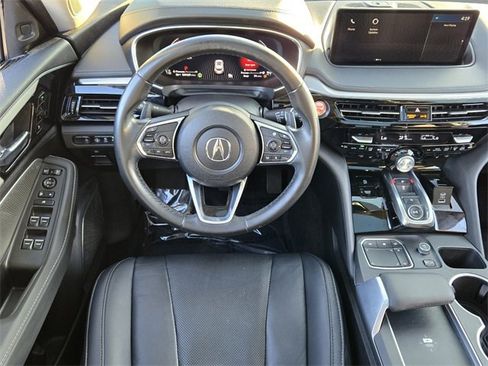 Used 2023 Acura MDX FWD w/ Technology Package image 13
