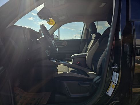 Used 2025 Ford Bronco Sport Big Bend image 9