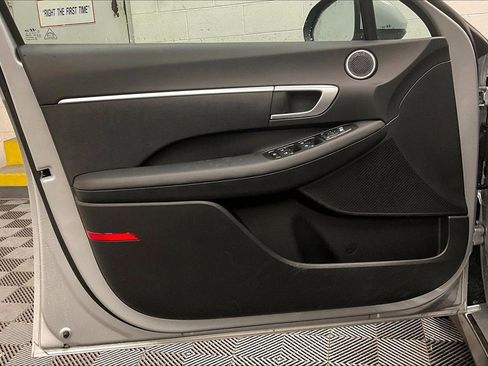 Certified 2025 Hyundai Sonata SE image 20