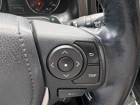 Used 2018 Toyota RAV4 SE w/ All Weather Liner Package AWD/4WD image 25