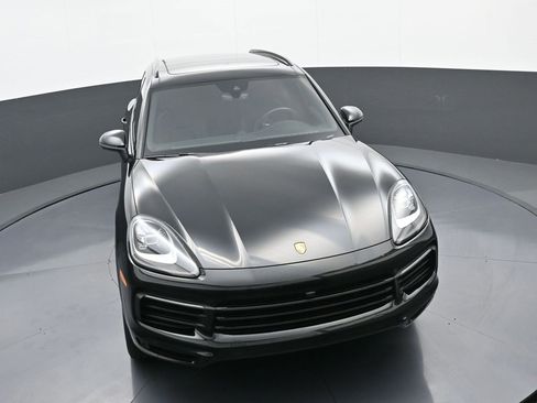 Used 2023 Porsche Cayenne image 30