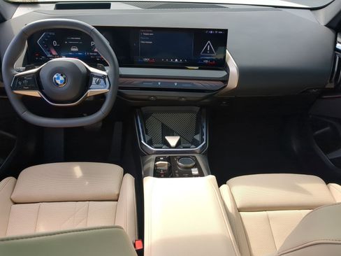 Certified 2025 BMW X3 xDrive30i w/ Premium Package AWD/4WD image 29