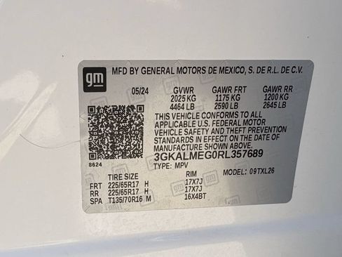 Used 2024 GMC Terrain SLE FWD image 25