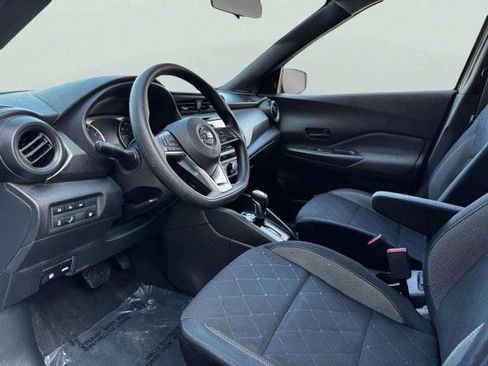 Used 2020 Nissan Kicks S FWD image 17