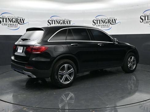 Used 2021 Mercedes-Benz GLC 300 image 7