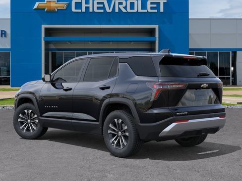 New 2027 Chevrolet Equinox LT w/ Convenience Package II FWD image 3