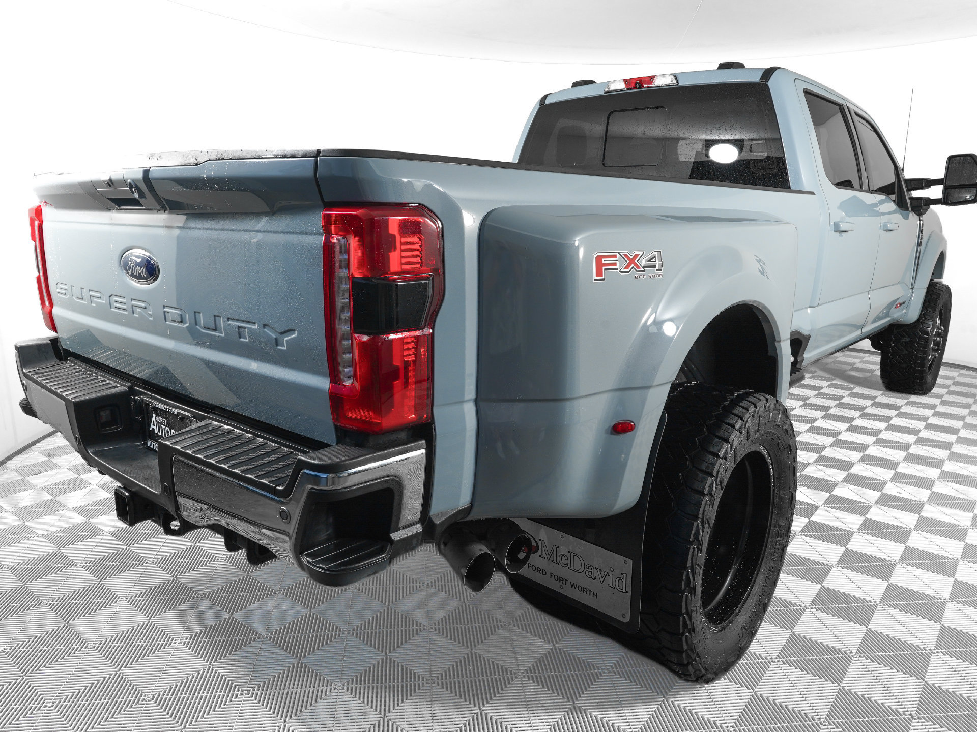 Used 2024 Ford F450 Lariat w/ Lariat Ultimate Package AWD/4WD image 5