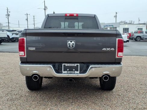 Used 2016 RAM 1500 Laramie w/ Convenience Group image 6