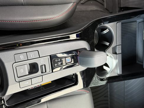 New 2026 Toyota Prius Plug-In Hybrid image 28