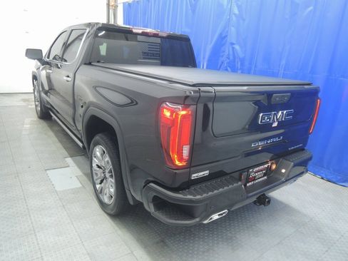 Used 2024 GMC Sierra 1500 Denali w/ Denali Reserve Package image 8
