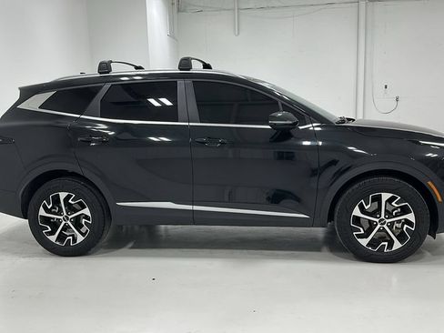 Used 2024 Kia Sportage EX AWD/4WD image 7
