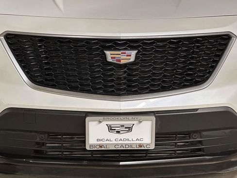 Used 2021 Cadillac XT4 Sport image 9