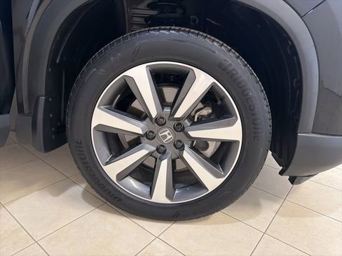 Used 2024 Honda Pilot Elite image 31