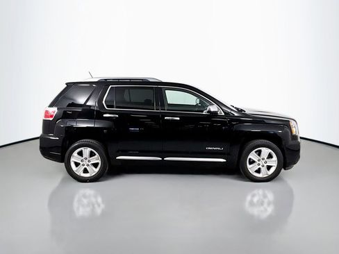 Used 2017 GMC Terrain Denali image 4
