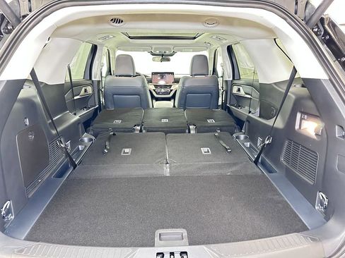 New 2026 Ford Explorer Active w/ Active Comfort Package AWD/4WD image 19