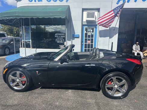 Used 2008 Pontiac Solstice GXP w/ Premium Package image 6