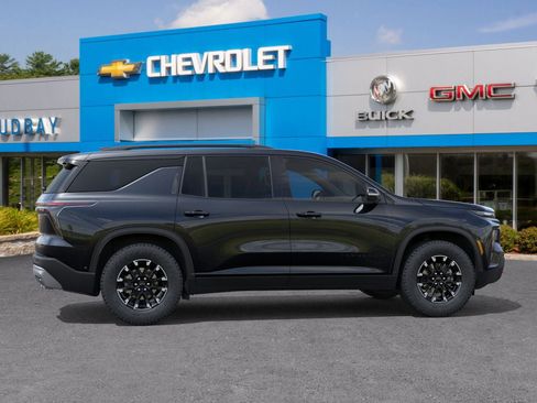 New 2026 Chevrolet Traverse Z71 w/ Driver Confidence Package image 5