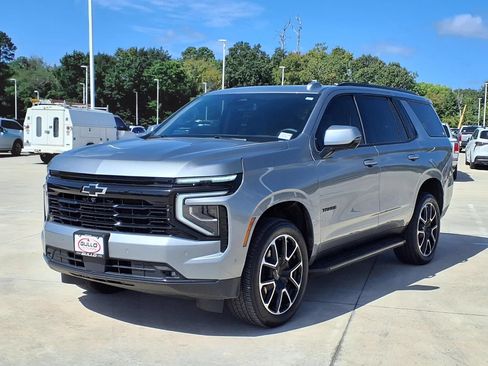 Used 2025 Chevrolet Tahoe RST w/ Comfort Package RWD image 3