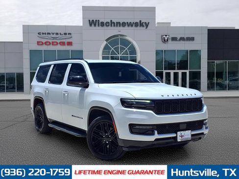 Used 2024 Jeep Wagoneer Series II AWD/4WD image 1