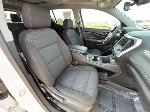 Used 2023 GMC Acadia SLE w/ Driver Convenience Package AWD/4WD image 15
