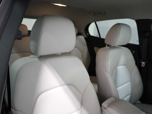 Used 2017 Mercedes-Benz GLA 250 image 20