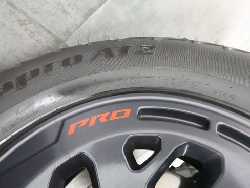 Used 2025 Nissan Frontier PRO-4X image 31