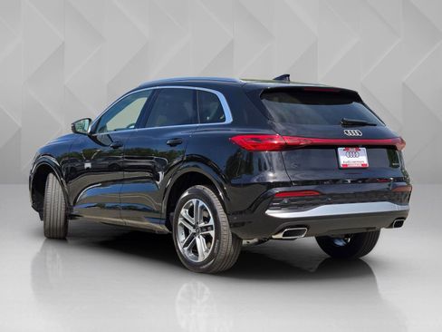 New 2026 Audi Q5 Premium Plus AWD/4WD image 4