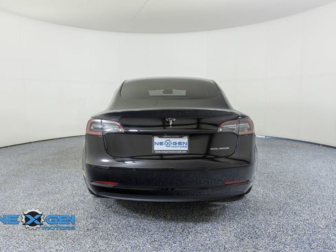 Used 2022 Tesla Model 3 Long Range AWD/4WD image 6