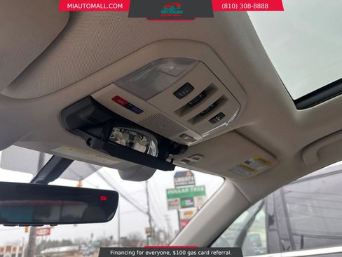 Used 2019 Subaru Ascent Premium image 17