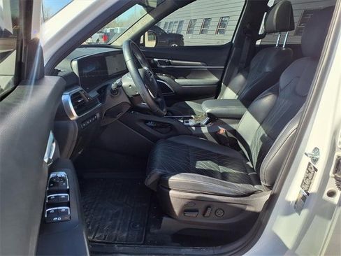 Used 2024 Kia Telluride SX Prestige X-Line image 13