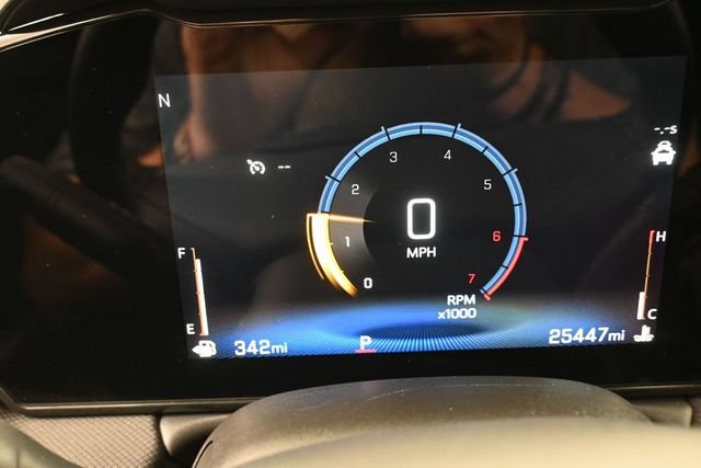 Used 2025 Chevrolet TrailBlazer LT w/ LT Cold Weather Package FWD image 9
