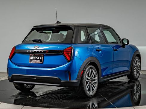 New 2026 MINI Cooper S FWD image 5