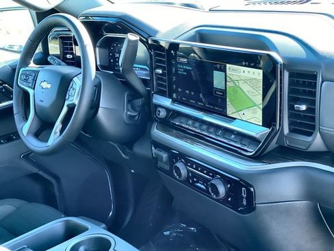 New 2026 Chevrolet Silverado 1500 LT image 36