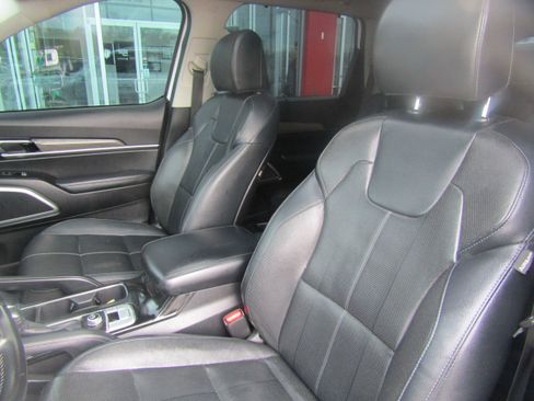 Used 2022 Kia Telluride EX w/ EX Premium Package image 12