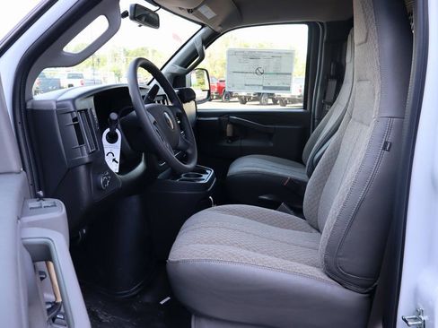 New 2025 Chevrolet Express 2500 w/ Driver Convenience Package image 4