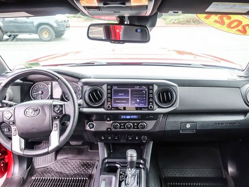 Certified 2021 Toyota Tacoma TRD Sport w/ Technology Package RWD image 15