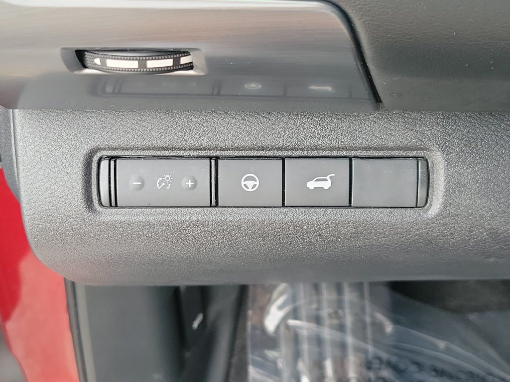 Certified 2023 Nissan Pathfinder SL FWD image 31