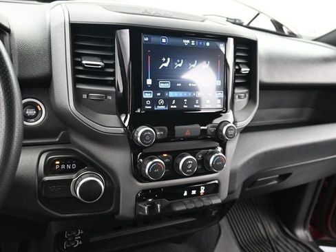 Used 2024 RAM 2500 Tradesman w/ Chrome Appearance Group AWD/4WD image 17