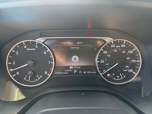 Used 2025 Nissan Rogue SV FWD image 42