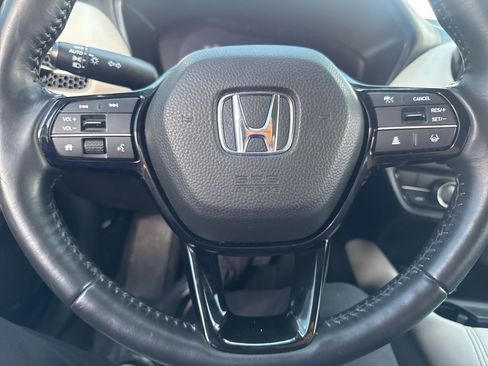Used 2023 Honda HR-V EX-L image 18