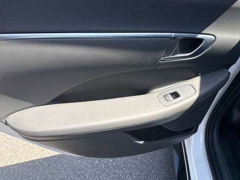 Certified 2023 Hyundai Sonata SEL Plus w/ Cargo Package FWD image 17