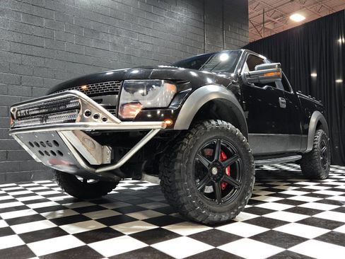 Used 2010 Ford F150 Raptor image 3