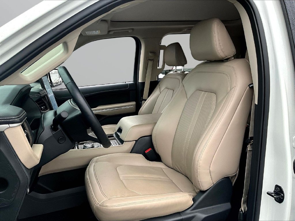 Used 2024 Ford Expedition Max Limited AWD/4WD image 22