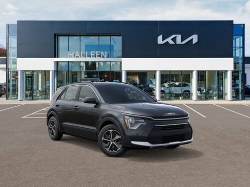 New 2026 Kia Niro LX FWD image 8