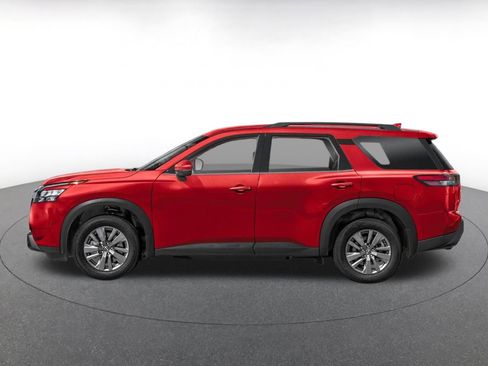 Used 2025 Nissan Pathfinder SV FWD image 3