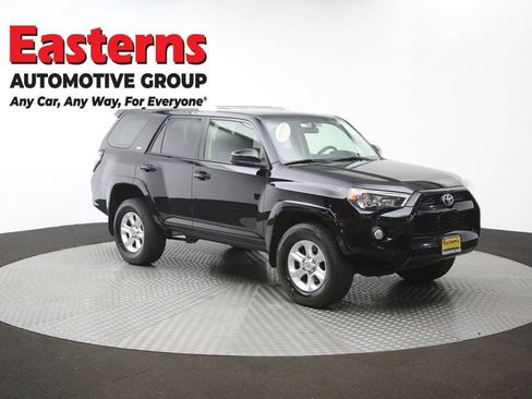 Used 2015 Toyota 4Runner SR5 AWD/4WD image 51