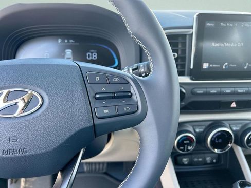 New 2026 Hyundai Venue SEL FWD image 29