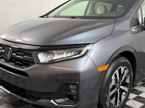New 2026 Honda Odyssey EX-L image 9